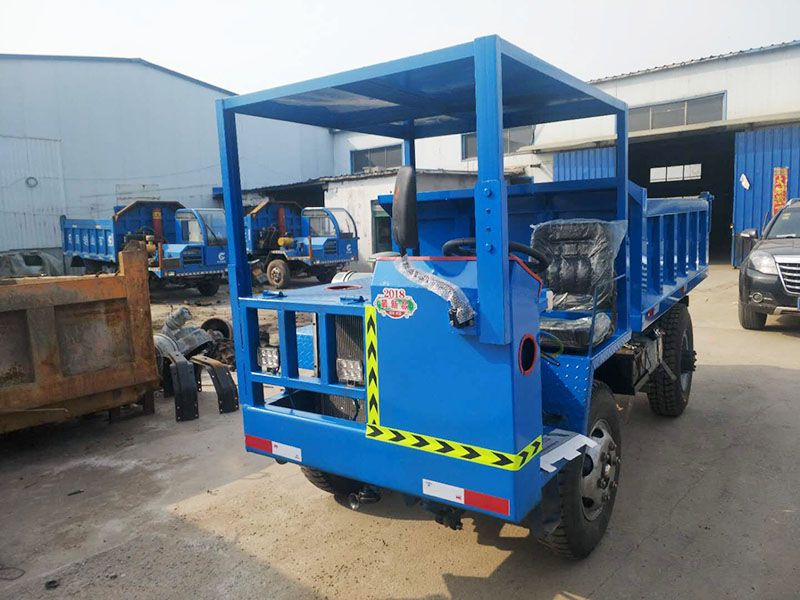 礦用運(yùn)輸車12噸