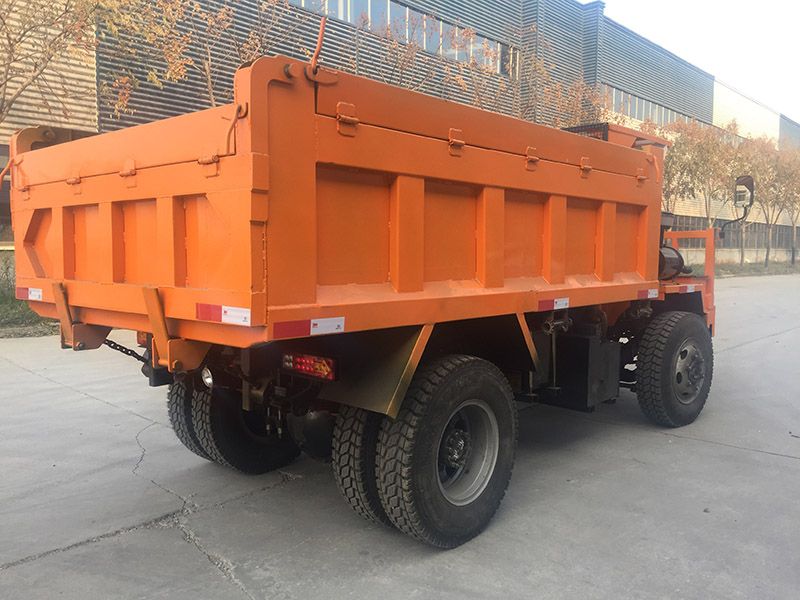 10噸礦用運(yùn)輸車